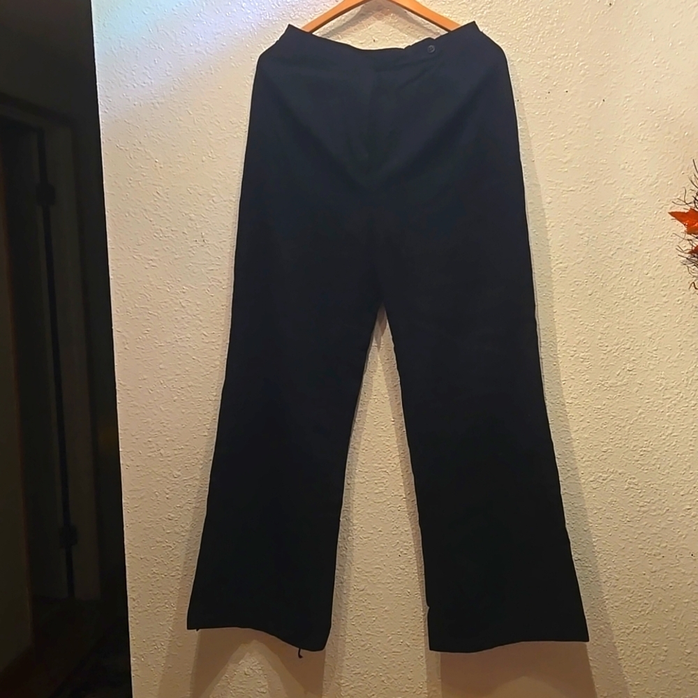 Womens Fully Lined Black Wool and Cotton Trousers.